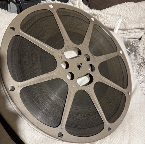 Film cinéma 16mm les - 16mm, trois