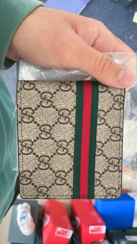 Gucci wallet - gucci,
