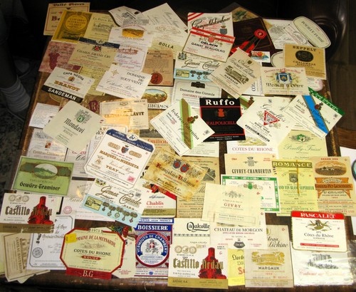 Lotto etichette bottiglie - 83,