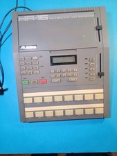 Alesis HR-16 Drum Machine 16