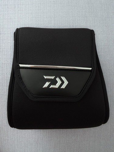 Reel cover daiwa - reel,