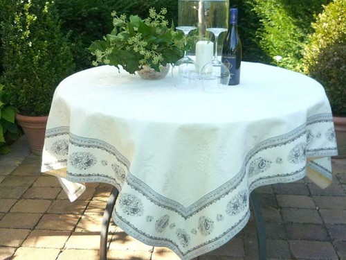 Tovaglia jacquard matelassé