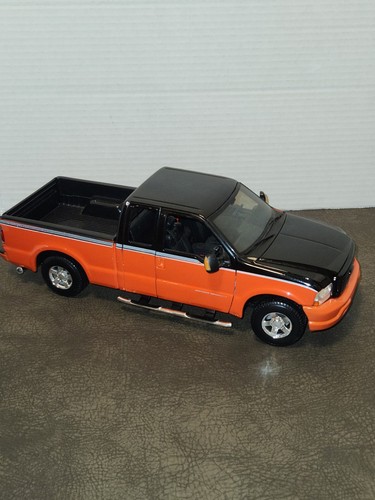 Maisto ford harley - ford, harley-davidson