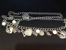 GUESS Collana e Ciondolo Charms Pera Tono Argento 42” Lunghezza Regolabile Originale