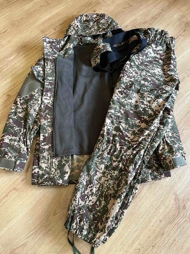 Tuta combattimento ucraina - da,