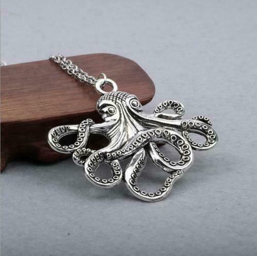 Collana con pendente - , ciondolo