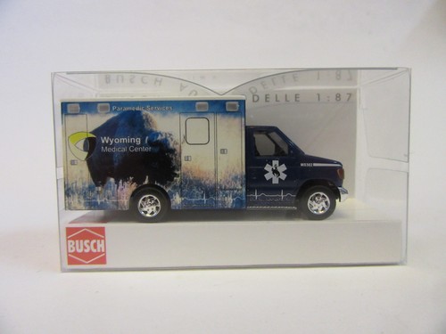 Busch ford ambulanza - 1:87,