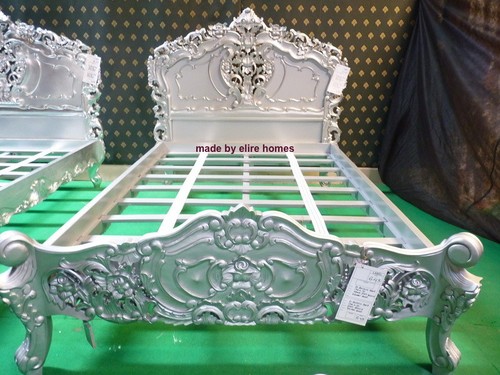 Letto matrimoniale - , 4'6"