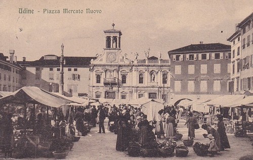 Udine piazza mercato - -,