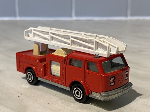 Pompier motore antincendio