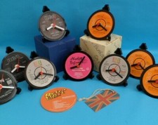 BOWIE DAVID CLOCKS Side Table Desk Top Upcycled Vinyl Record Hit Singles Size 4"