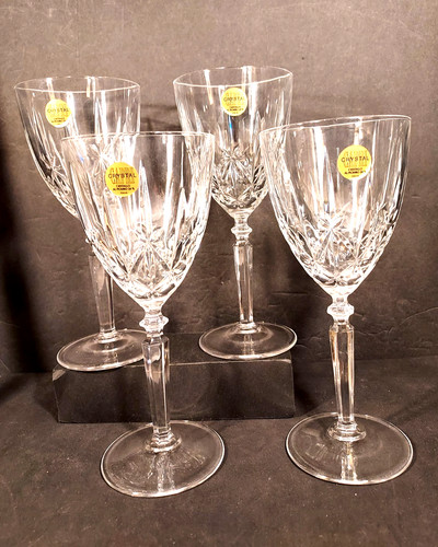 Set bicchieri vino - da,