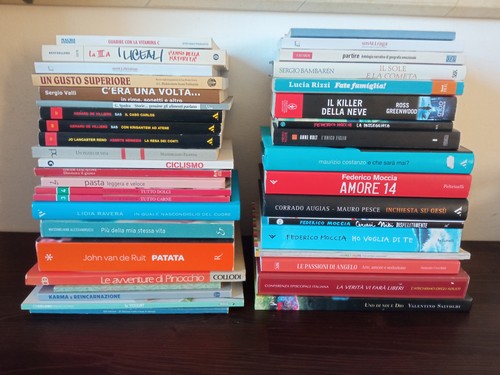 Lotto blocco stock libri - lotto,