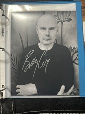Billy Corgan smashing pumpkins
