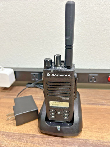 Motorola mototrbo xpr3500e uhf - motorola,