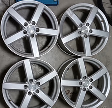 CERCHI IN LEGA ETA BETA EROS SILVER 07X17 5X108 ET 50