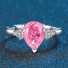 Anello a tre pietre con