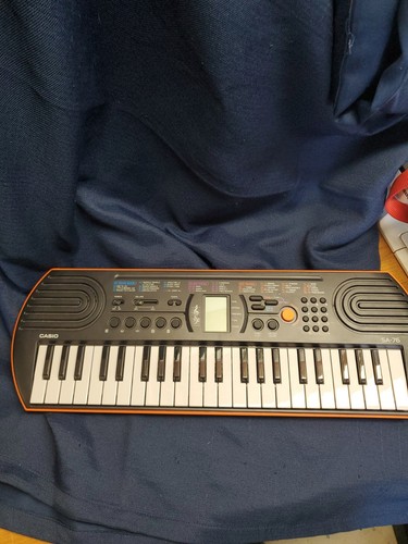Casio electronic piano - casio, sa-76
