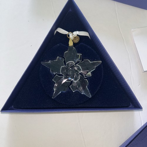 Ornamento edizione annuale - ornamento,