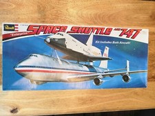 Space Shuttle & Boeing 747