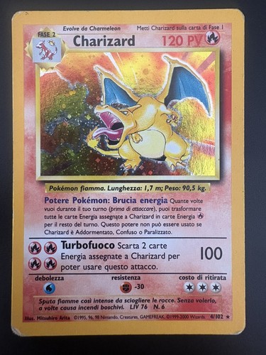Carta pokémon charizard - pokémon, holo