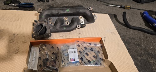 Collettore scarico volvo v40 - volvo,