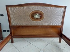 Struttura letto raffinato con