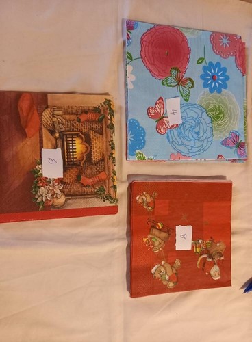 410 large lot napkins - 410,