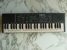 Tastiera sintetizzatore RHYTHMIC 6  a 6 onde quadrate ritmiche vintage anni '80