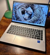 Notebook HP ProBook 440 G8 14", i5-1135G7, 512 GB SSD, 8 GB, Win 11 Pro Ita