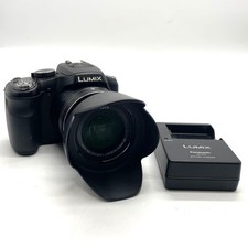Panasonic LUMIX DMC-FZ200