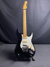 Fender Stratocaster made in Japan 84-87 con custodia rigida.