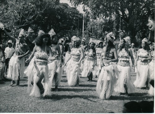 Tahiti 1950 aparima danse - tahiti,