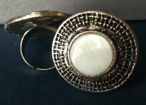 Anello con pietra madreperla - pietra,