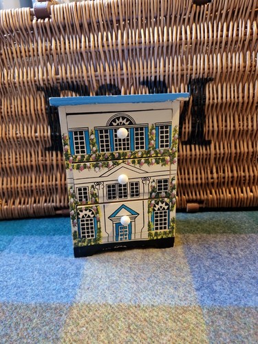 Beautiful vintage wooden - beautiful,
