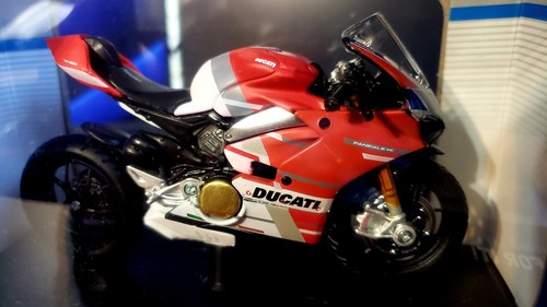 Maisto ducati panigale v4 - 1:18,