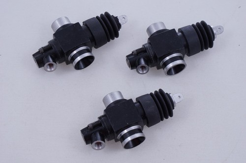Carburatori per motori - , a