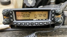 YAESU FT-8800
