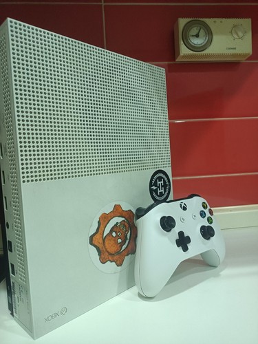 Microsoft xbox one 500gb - s,