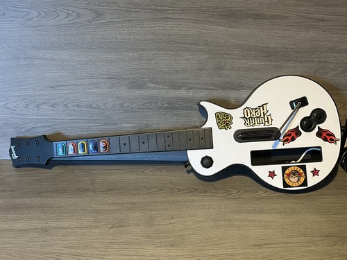 Nintendo wii guitar hero - wii,