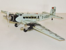 Nostalgisches Blechmodell -