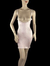 Mutandine nuove con etichette