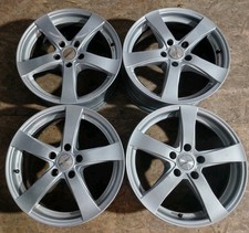 SET 4 CERCHI IN LEGA MERCEDES