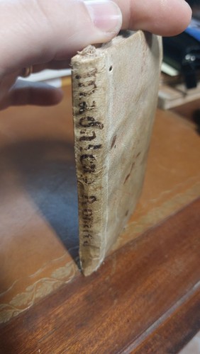 Libro antico del 1645