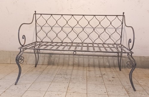 Divano ferro pieno - in,
