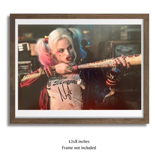 Margot robbie signed - signed, harley