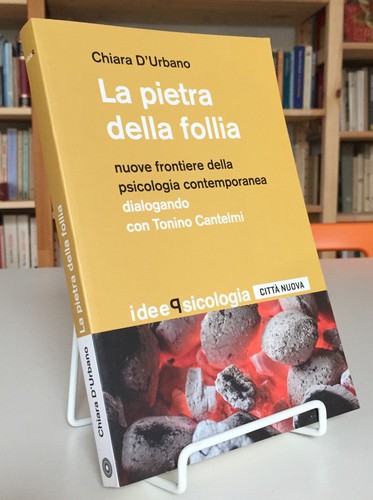 Chiara urbano pietra - chiara, d'urbano