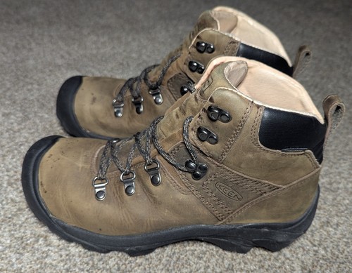 Keen women pyrenees - keen,