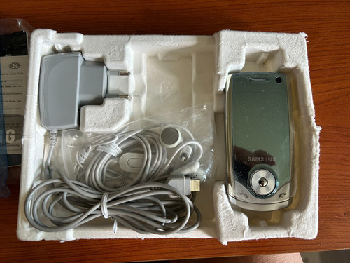 Cellulare samsung sgh u700 - cellulare,
