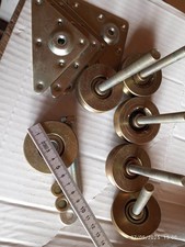 6 -RUOTA PULEGGIA   CON FORO CENTRALE SU CUSCINETTO IN ACCIAIO